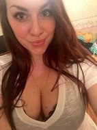 Babe with boobs - March 2454f465og6e.jpg