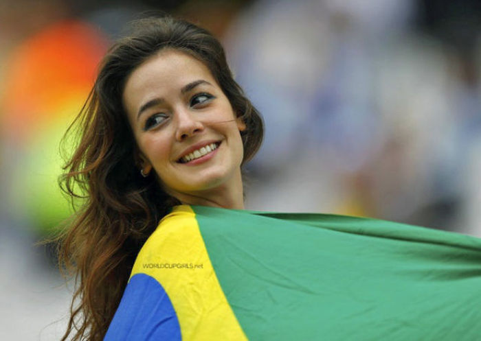 brazilian_world_cup_babes_20.jpg